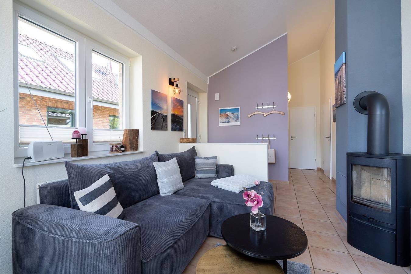Strandnahes Ferienhaus für 4 Personen und Hund mit Sauna, Kamin und umzäunten Garten in Surf- und Kitestrand, Südstrand Pelzerhaken