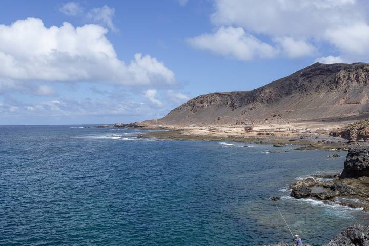 Ganze Wohnung, Ferienwohnung 'Isleta 5 Ático' mit Meerblick, privater Terrasse und WLAN in La Isleta, Las Palmas