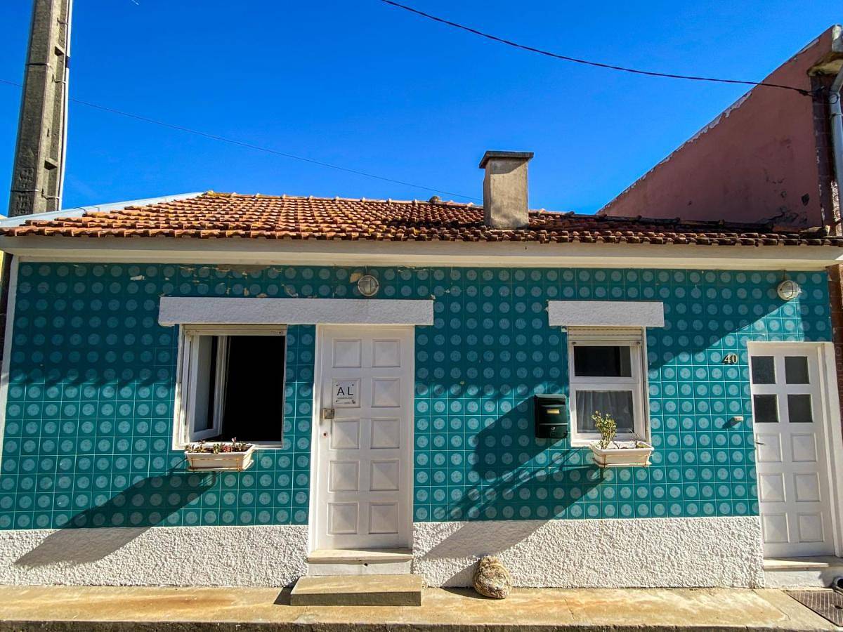 Two-Bedroom House in Município Vila Chã, Distrito do Porto