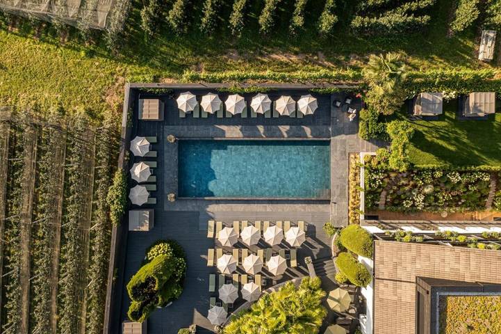 Hotel für 2 Personen, mit Ausblick und Sauna sowie Pool und Garten, mit Haustier in Tisens