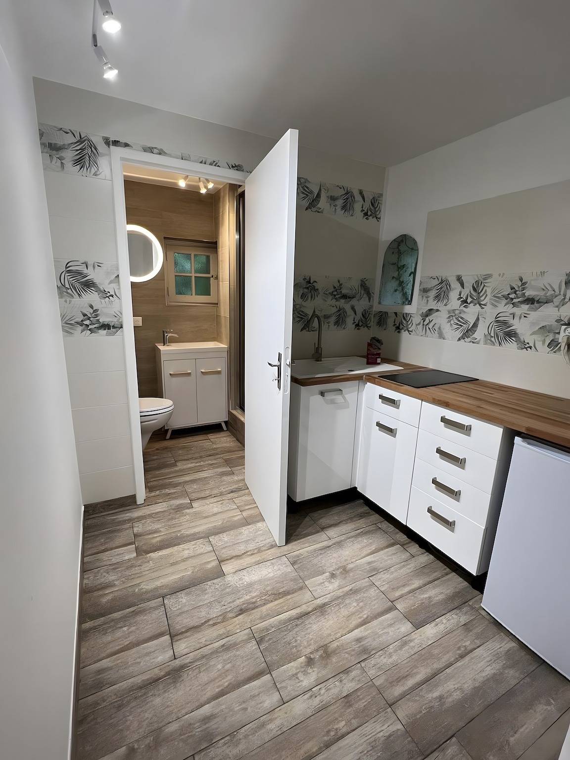 Apartamento 'Maison Lafosse' con terraza y jardín compartidos in Saint-Côme-du-Mont, Región de Saint-Lô