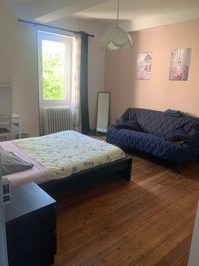 Maison d’hôte pour 8 personnes, avec jardin à Bollène - 2