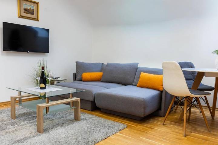Gîte pour 4 personnes, avec vue et jardin à Novi Sad