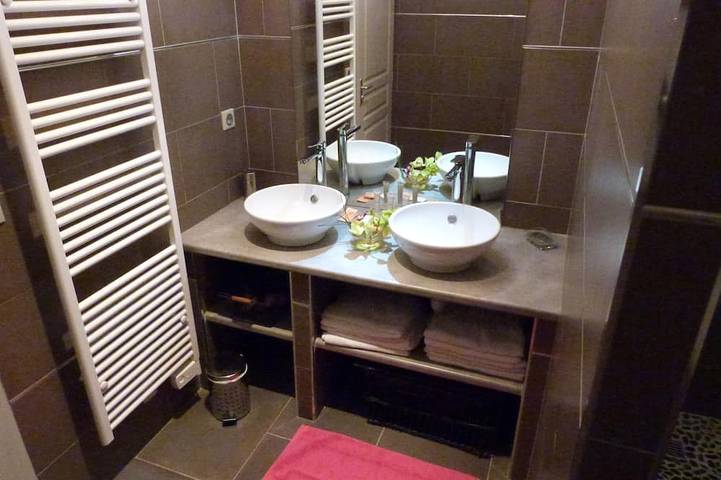 Heart of Provence - 130sqm - Private Pool - Air conditioning in Saint-Andiol, Arles region
