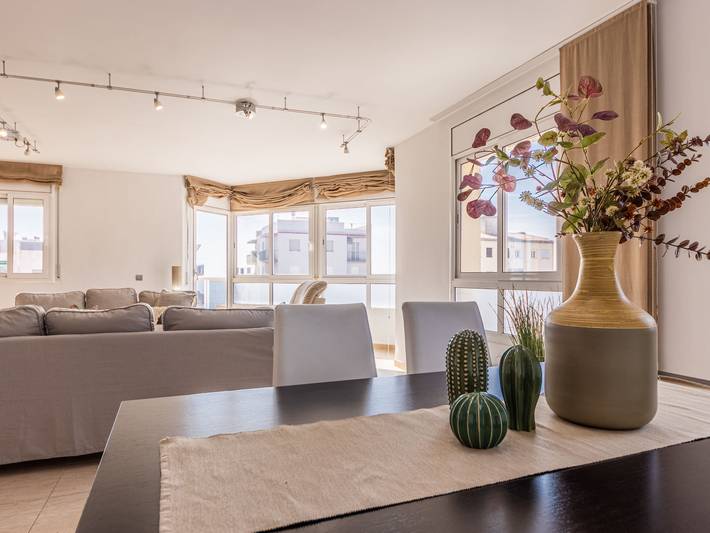 Gîte pour 8 personnes, avec balcon, animaux acceptés à L'Ampolla - 2