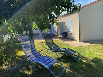 Gîte pour 4 personnes, avec terrasse à Longeville-sur-Mer