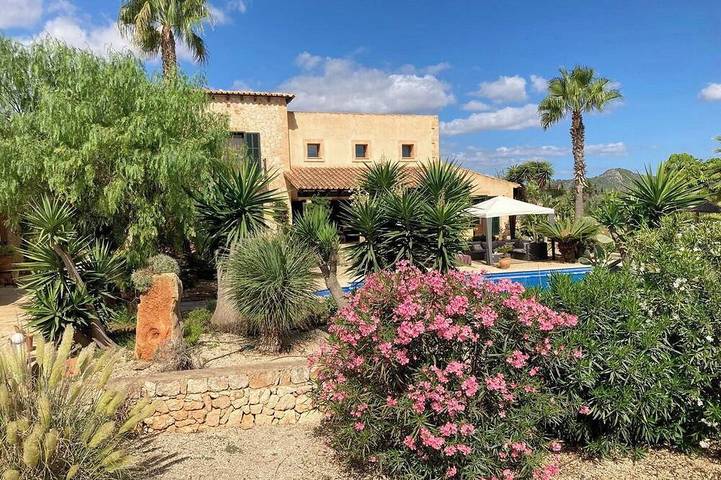 Finca für 8 Personen, mit Garten und Sauna auf Mallorca