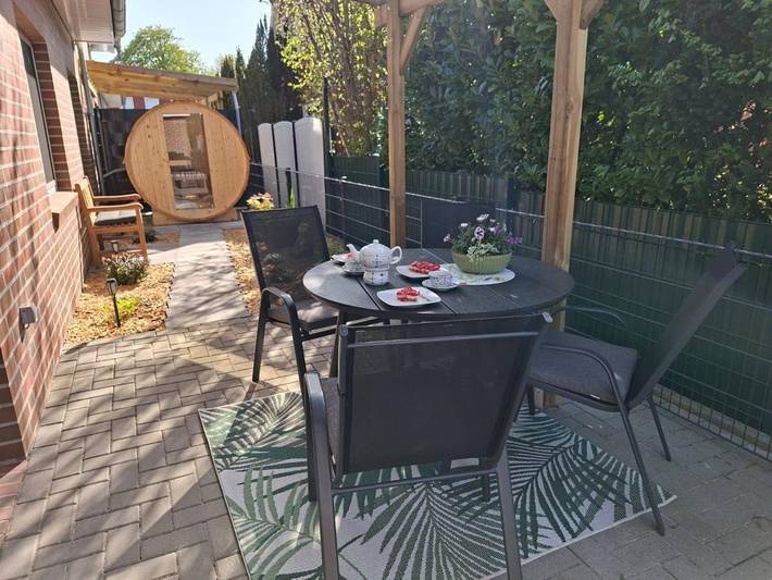 Ferienhaus für 4 Personen, mit Terrasse und Sauna, kinderfreundlich in Weener - 2