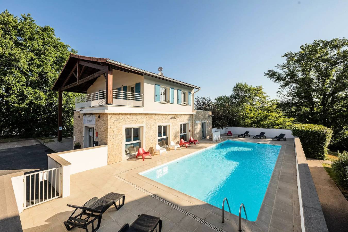 Ganze Wohnung, 2 Zimmer 4 Personen in Lissieu, Rhône