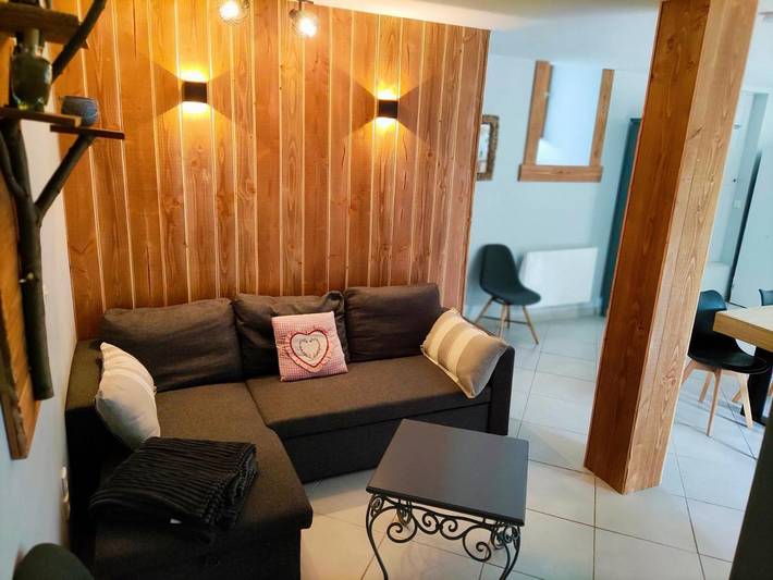 Location de vacances pour 8 personnes, avec vue ainsi que jardin et sauna à Saint-Prix - 3