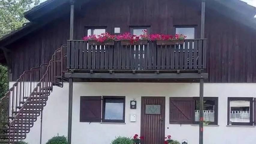 Ferienwohnung für 3 Personen, mit Garten in Thalfang