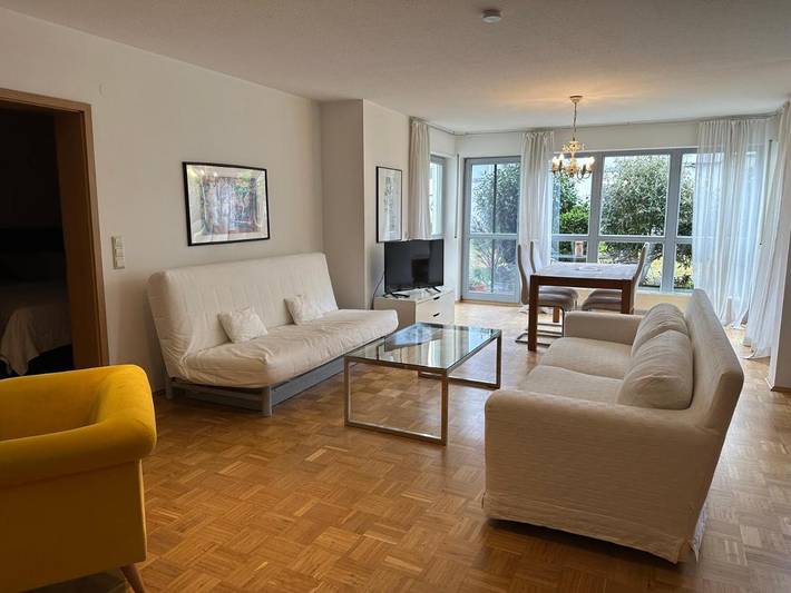 Ferienwohnung für 3 Personen, mit Balkon und Terrasse sowie Ausblick