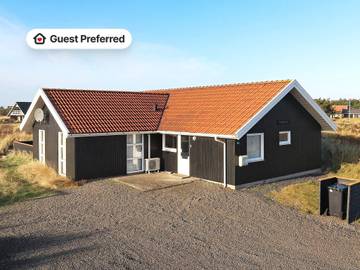 Ferienhaus für 8 Personen, mit Pool und Whirlpool sowie Terrasse, kinderfreundlich in Blavand
