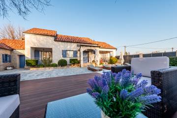 Villa für 6 Personen, mit Garten in Dalmatien