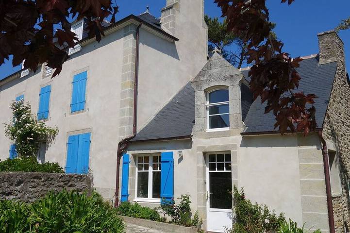 Location de vacances pour 4 personnes, avec jardin, animaux acceptés dans Office De Tourisme De Saint Lunaire