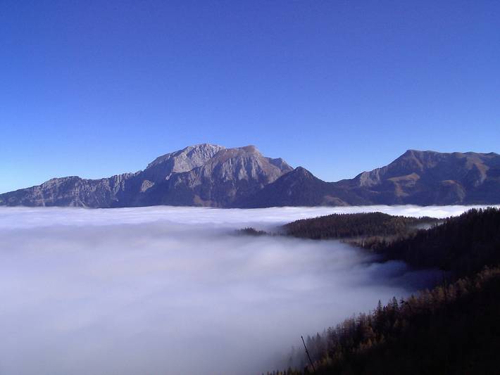 Ganze Ferienwohnung, Ferienwohnung Maria-Wies - Mansarden-Fewo Sigi für 2-4 Personen, 45 qm, separates Schlafzimmer, Südbalkon in Schönau am Königssee, Berchtesgadener Alpen