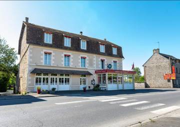 Hôtel pour 2 personnes, avec terrasse et jardin à Domfront