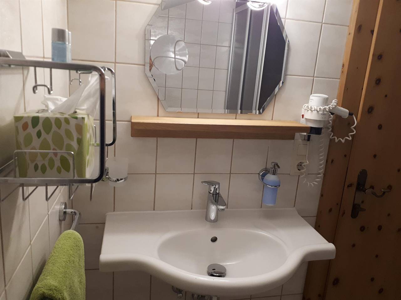 Ganze Ferienwohnung, Landhaus Taxach in Tuxer Alpen, Ried im Zillertal