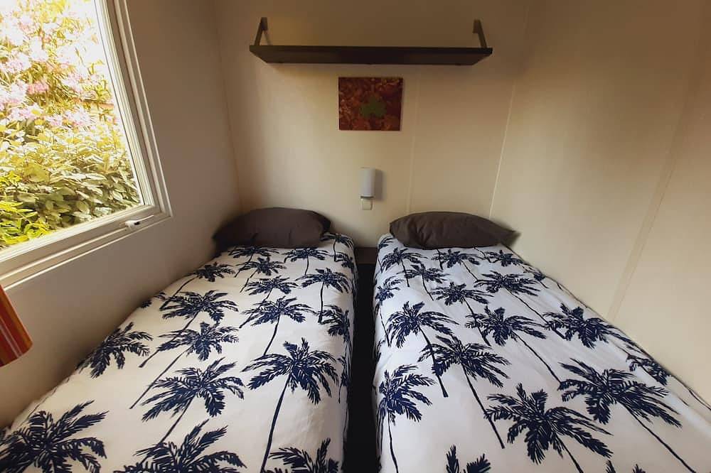 Fully equipped mobile home in La Roque-d'Anthéron, Region de Aix-en-Provence