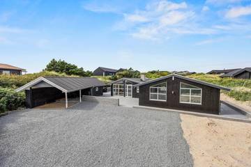 Ferienhaus für 8 Personen, mit Pool und Sauna, mit Haustier in Henne Strand