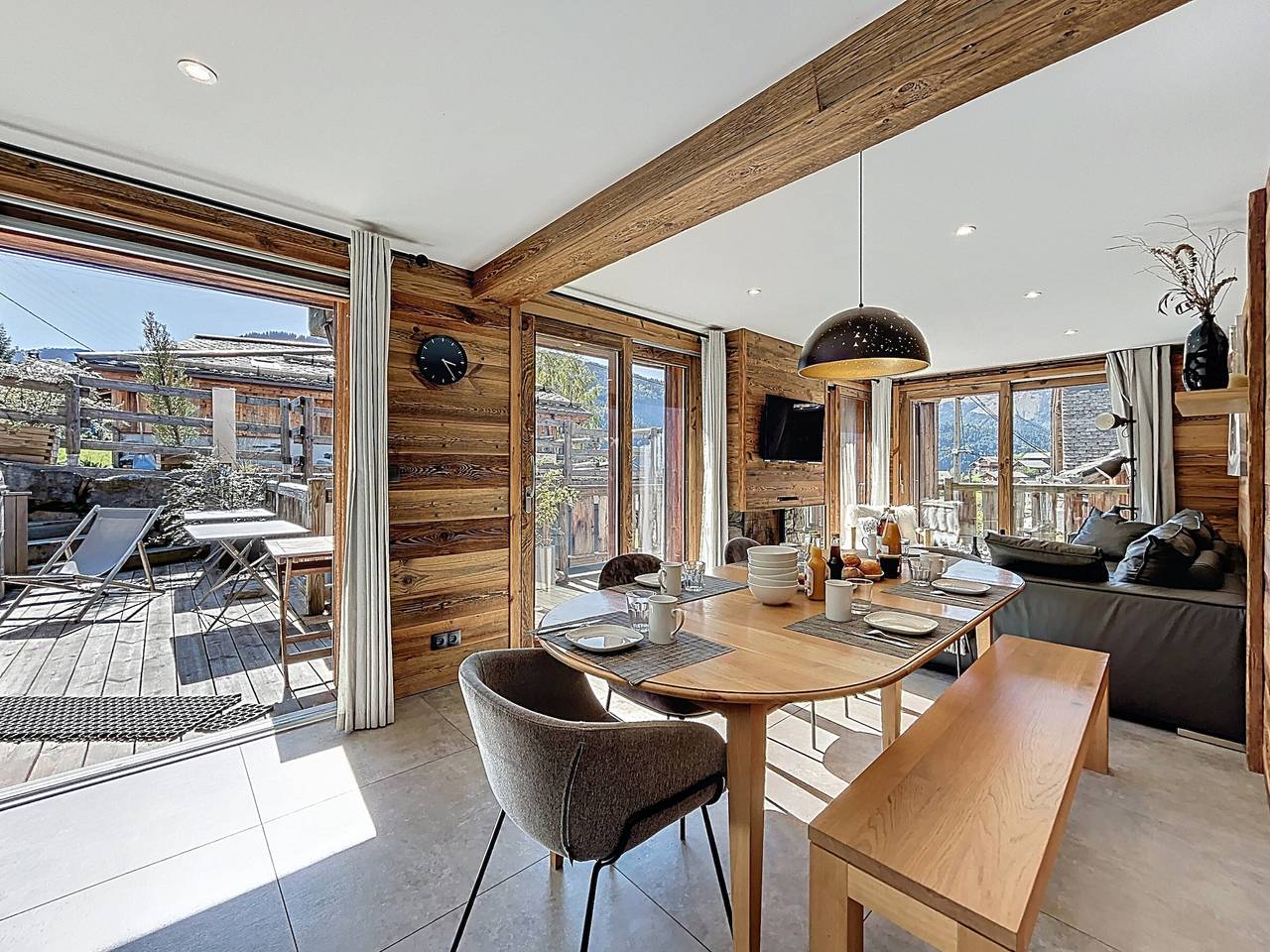Apartamento entero, Elegante apartamento de montaña en Morzine con jacuzzi escandinavo in Morzine, Les Portes du Soleil