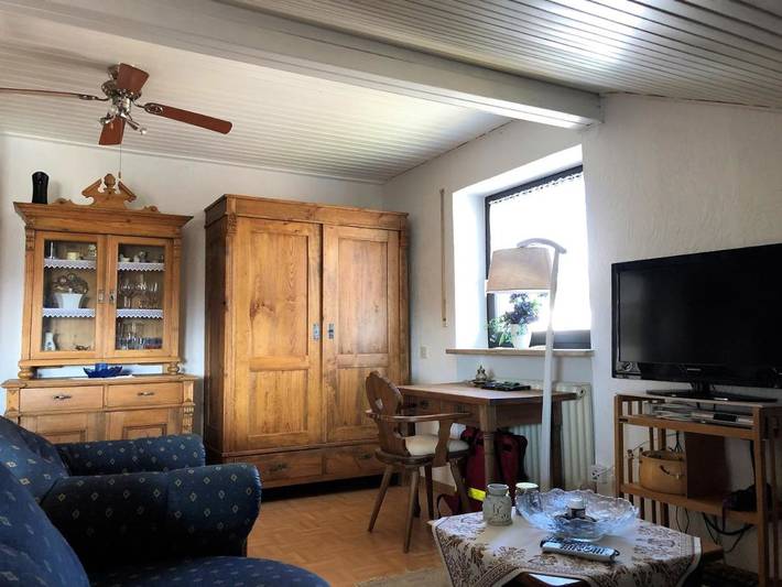 Ferienwohnung für 3 Personen, mit Garten und Sauna sowie Ausblick