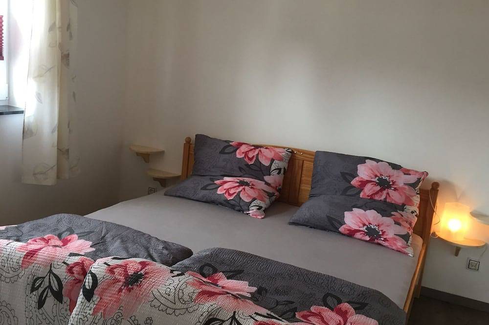 Ganze Wohnung, Schöne Ferienwohnung in Königswalde in Königswalde, Erzgebirge