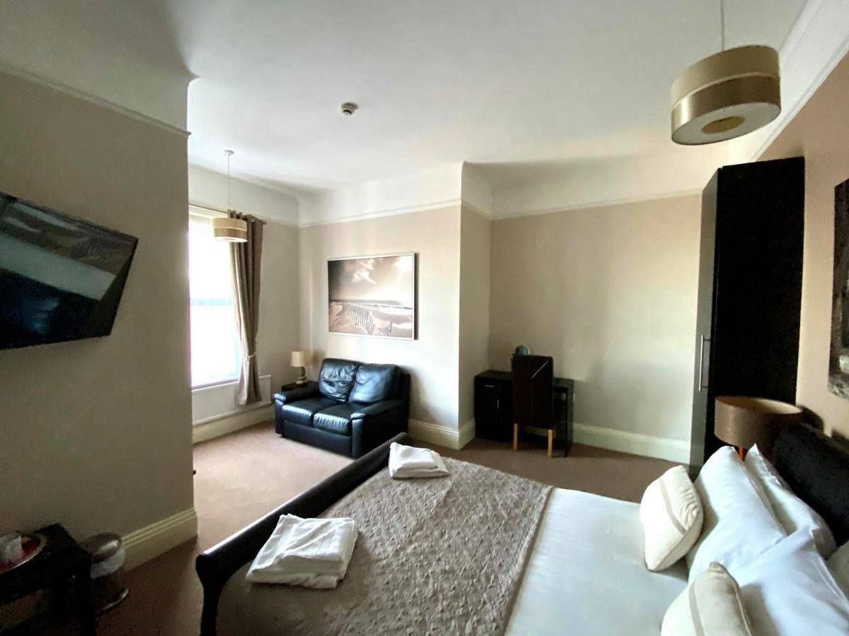 Twin Room in Shanklin, Isle of Wight