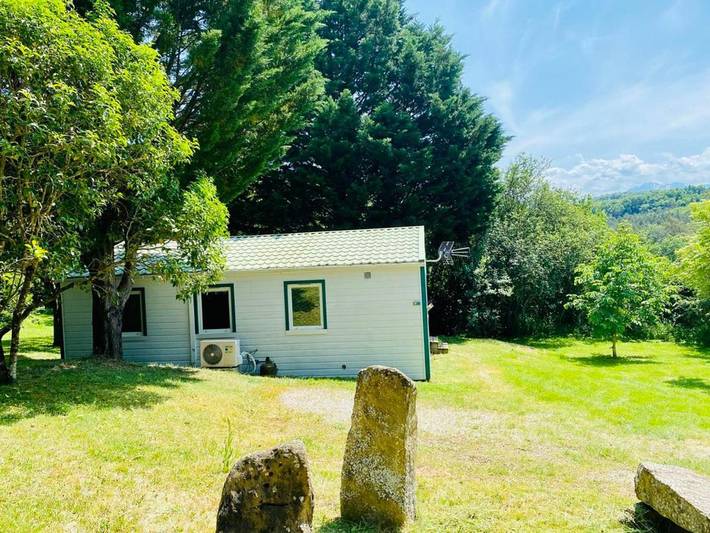 Location de vacances pour 6 personnes, avec piscine à Camon - 3