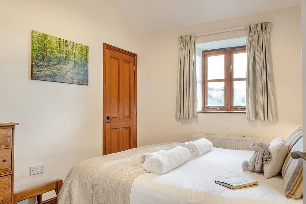 3 Bed in Whitwell (oc-h33498) in Niton and Whitwell, Isle of Wight