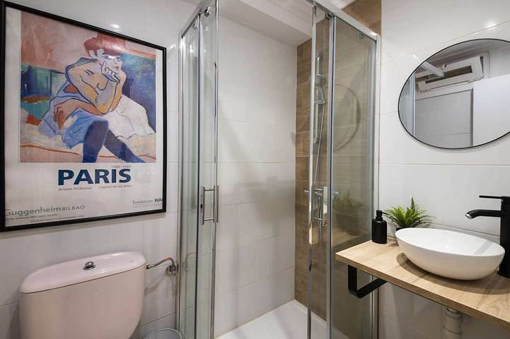 Entire apartment, Private Apartment in the Heart of the Historic Old Town in Kontxa hondartza - Playa de la Concha (San Sebastian), San Sebastian