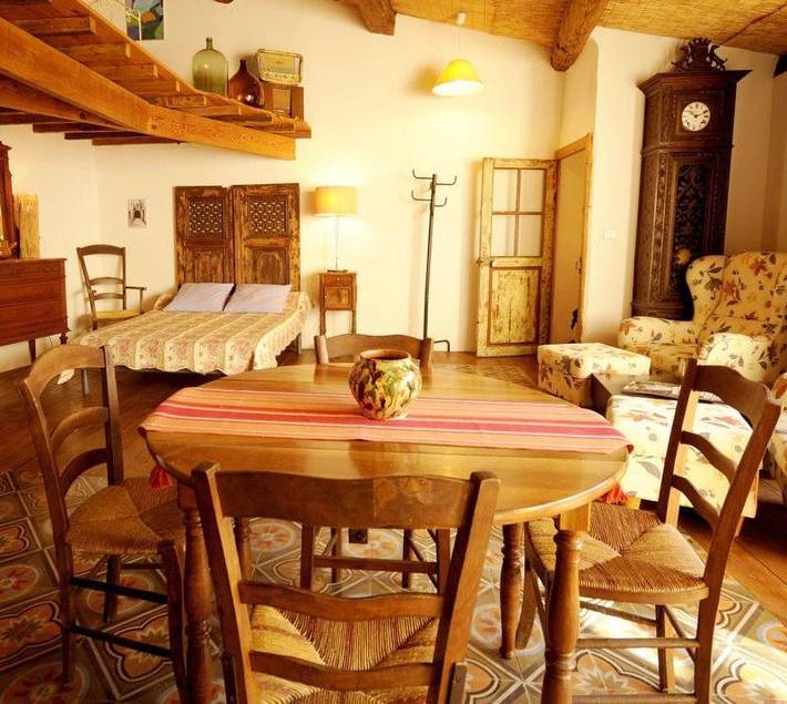 Gîte pour 5 personnes, avec terrasse à Olonzac - 2