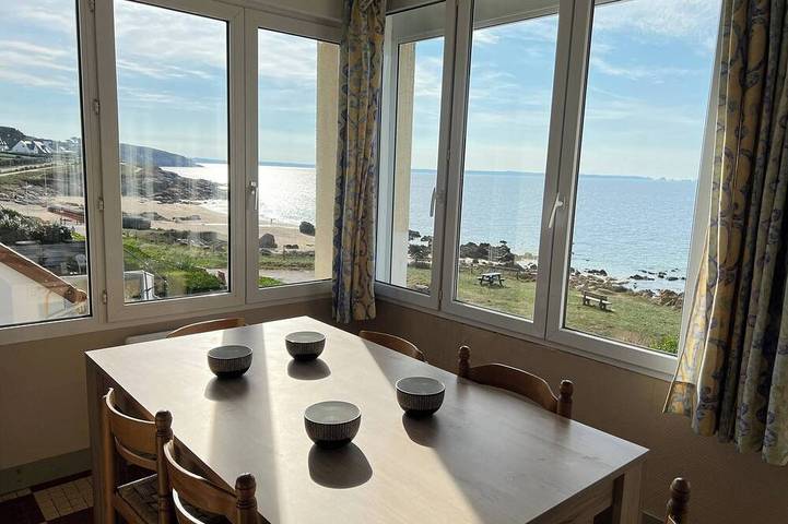 Gîte pour 4 personnes, avec Jardin dans Plage de Porsmilin