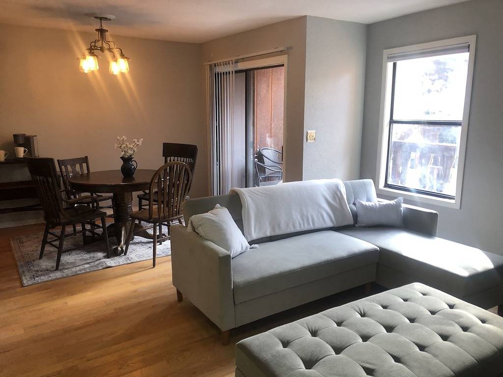 Ganze Wohnung, Remodeled-2/1 just blocks from the lift-labeled parking spot in Angel Fire, Colfax County