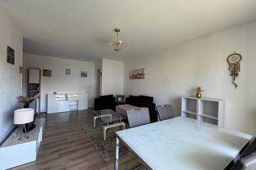 Appartement De Vacances pour 4 Personnes dans Caen, Région de Caen, Photo 1