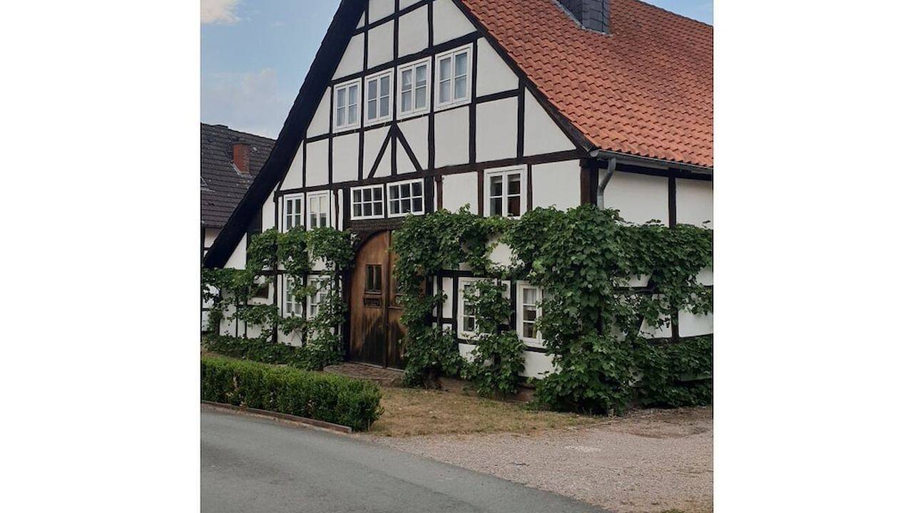 Ferienhaus für 6 Personen (240 m²) in Bevern in Bevern, Landkreis Holzminden