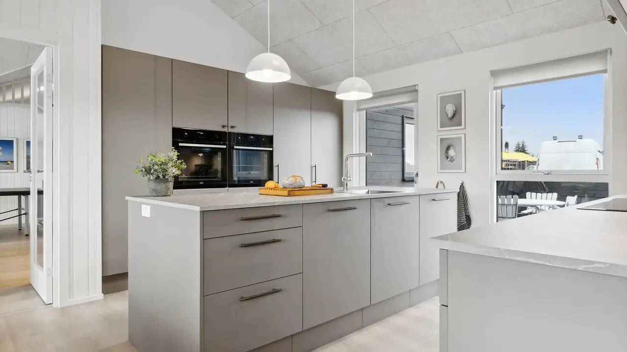 Ferienhaus für 20 Personen (267 m²) in Ivenack in Ivenack, Mecklenburgische Seenplatte