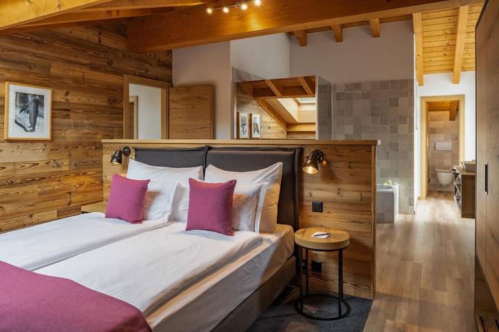 Apartahotel para 2 personas, con vistas además de balcón y sauna en Suiza