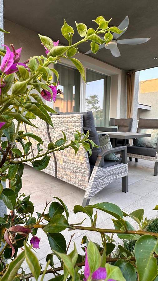 Villa Gala Villa with Private Pool in Sirmione Lake Garda in Sirmione, Prealpi Gardesane