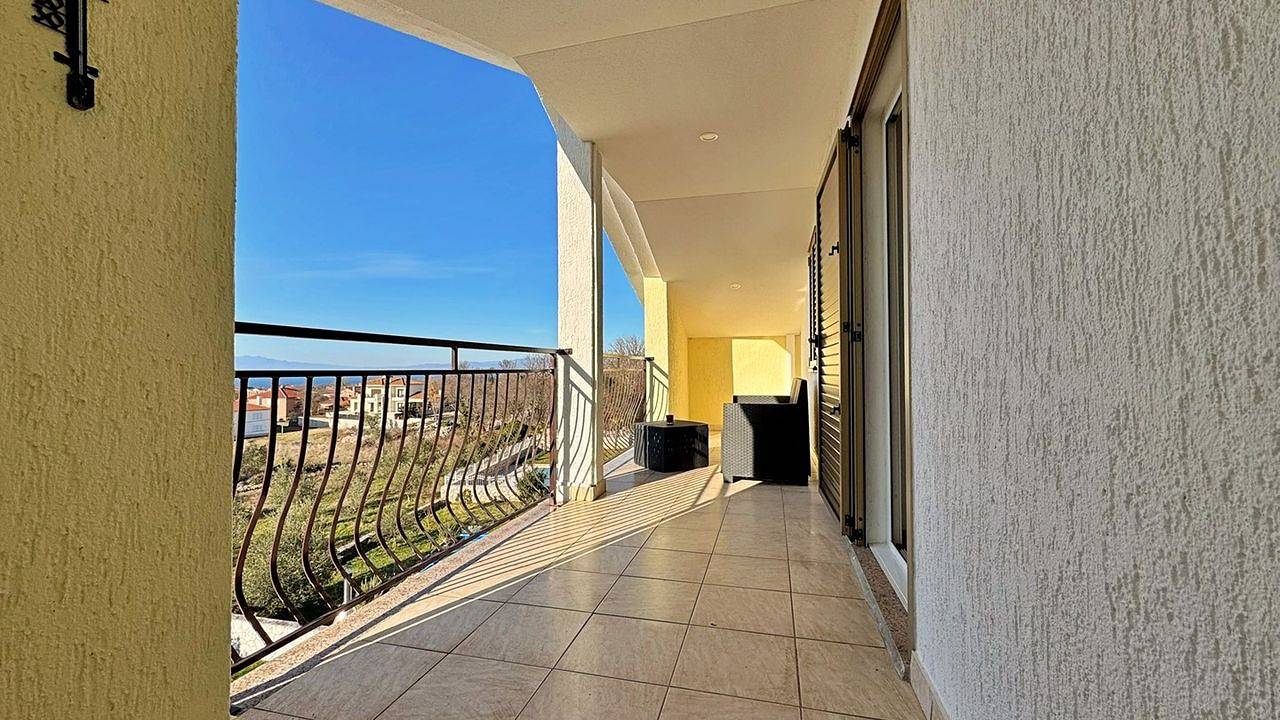 Ganze Ferienwohnung, Ferienwohnung für 5 Personen (70 m²) in Malinska in Malinska-Dubašnica, Krk