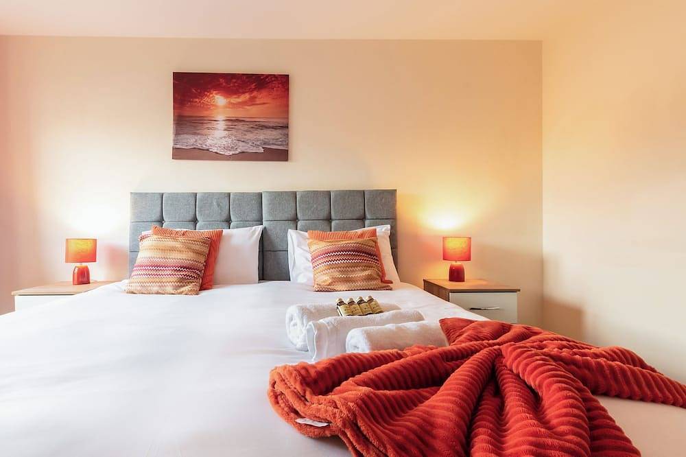 Renta Apartments 4 - 20 in Southampton, South East England