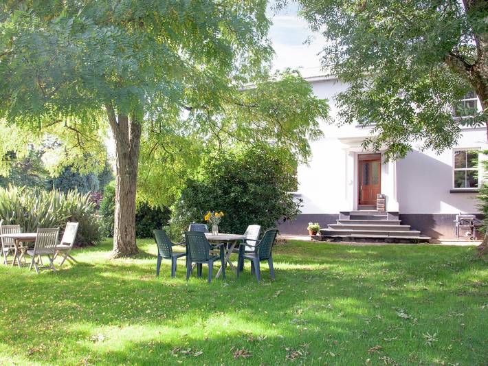 Cottage for 12 people, with pets in South Devon