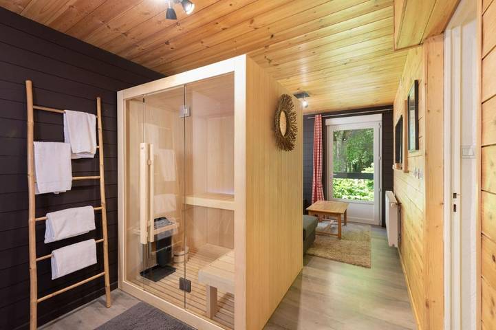 Hôtel pour 2 personnes, avec terrasse et jacuzzi ainsi que jardin et sauna, animaux acceptés à Girmont-Val-d'Ajol - 3