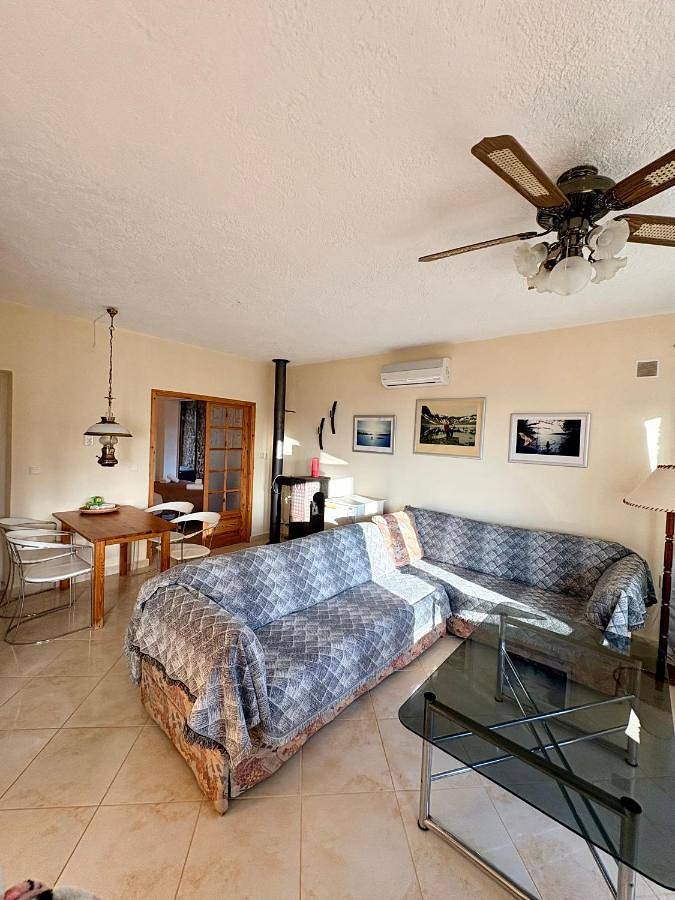 Gîte pour 3 personnes, avec Balcon et Terrasse ainsi que Jardin et Vue