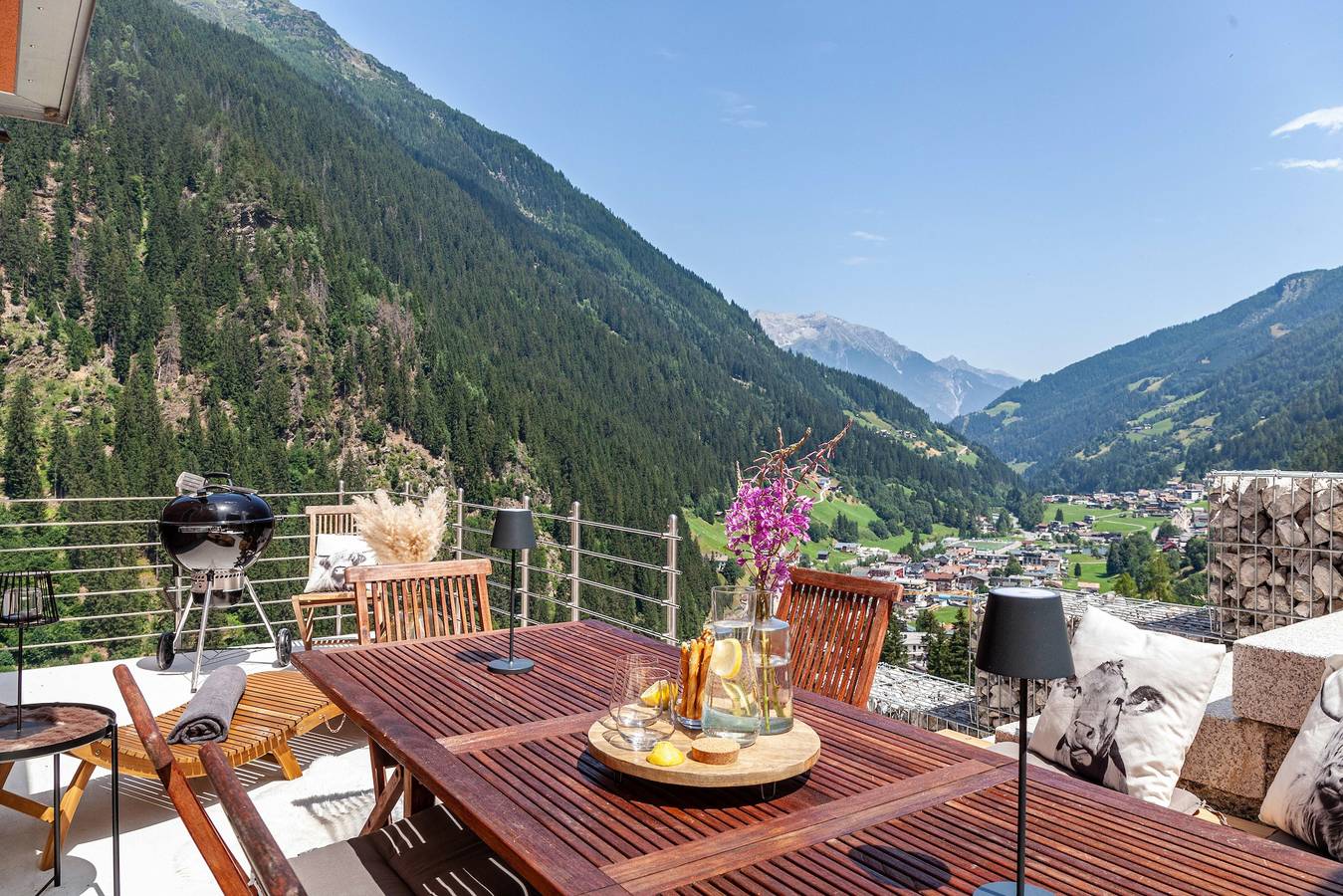 Ferienhaus 'Maierhof 341' mit Seeblick, privater Terrasse und Wlan in See, Verwall
