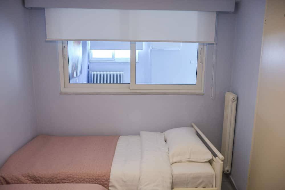 Istio, huis aan zee met prachtig uitzicht op zee in Kavala, Regio Kavala