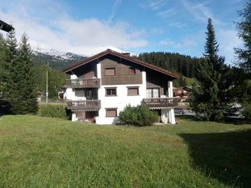 Gîte pour 4 personnes, avec terrasse dans Lenzerheide