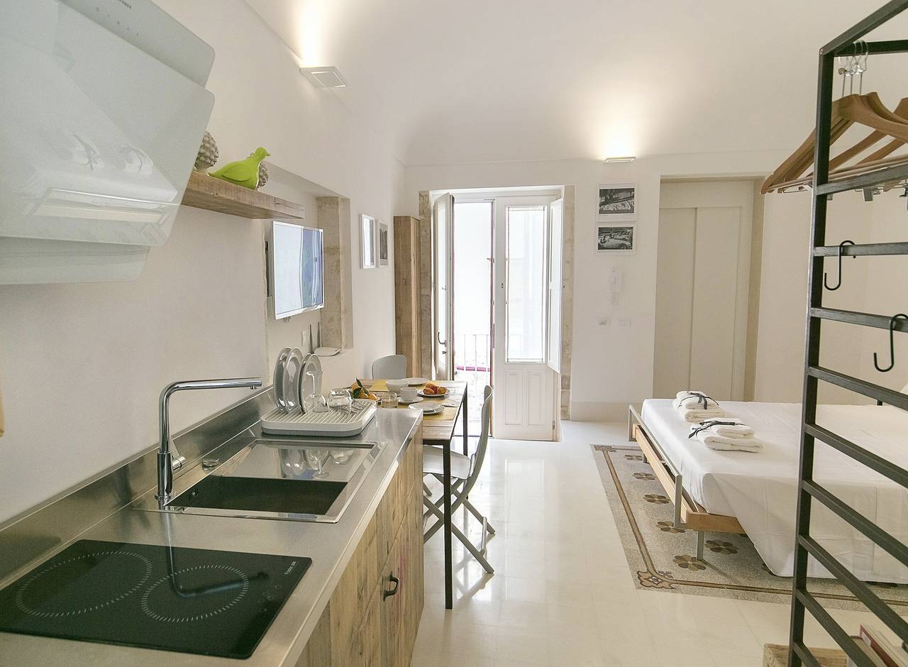 Entire apartment, Dione monolocale Superior in Syracuse, Syracuse Province