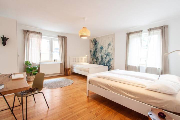 Ferienwohnung für 6 Personen, mit Balkon und Terrasse in Würzburger Residenz