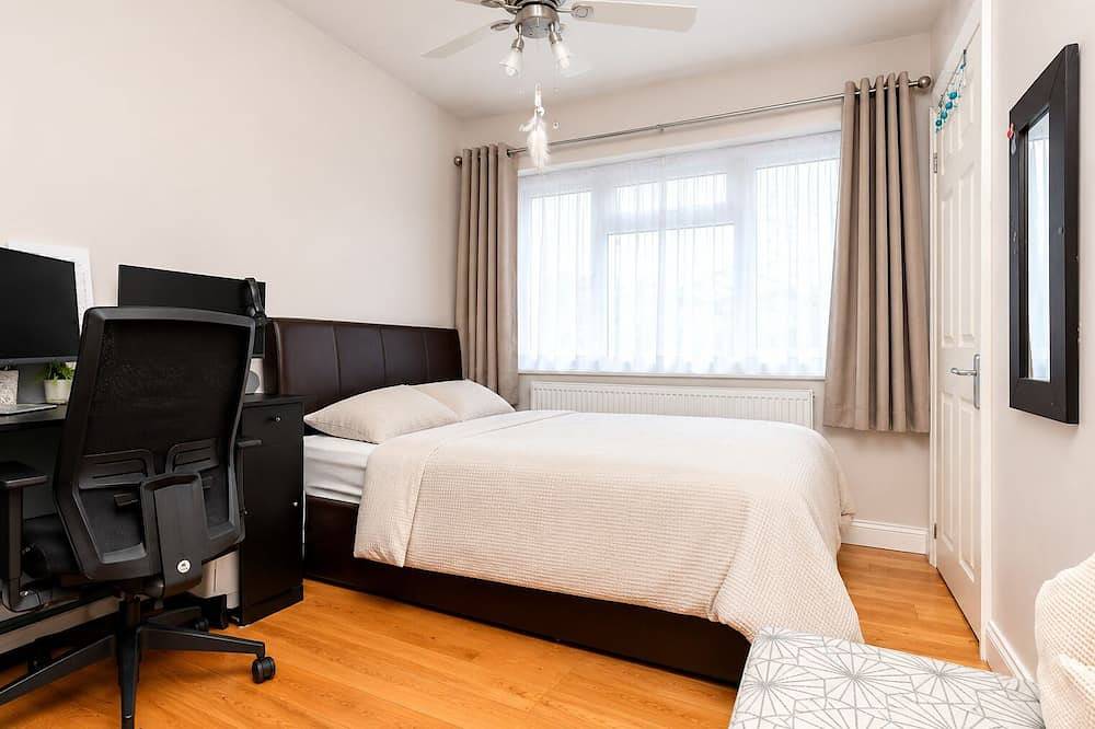 Sutton 30Mins to Central London  Sleeps7 Parking in Sutton (London), London